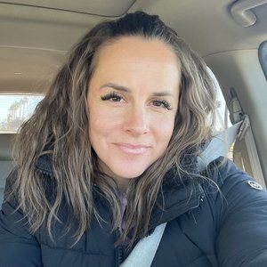 Meet your Posher, Vanessa